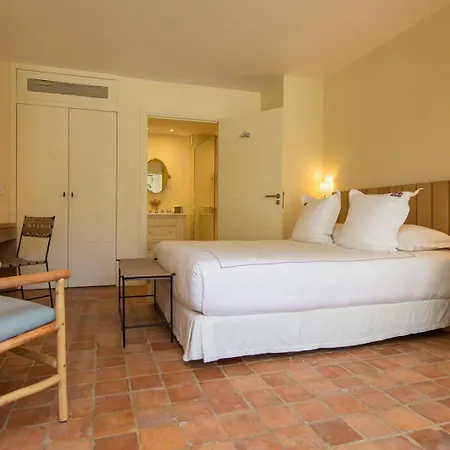 La Bastide De Tropez 5* 쎙뜨호뻬